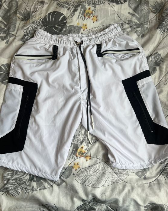 къси панталони LUDA