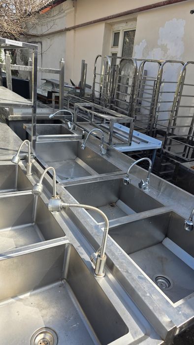 Нержавейки столы стелажи и мойки разные