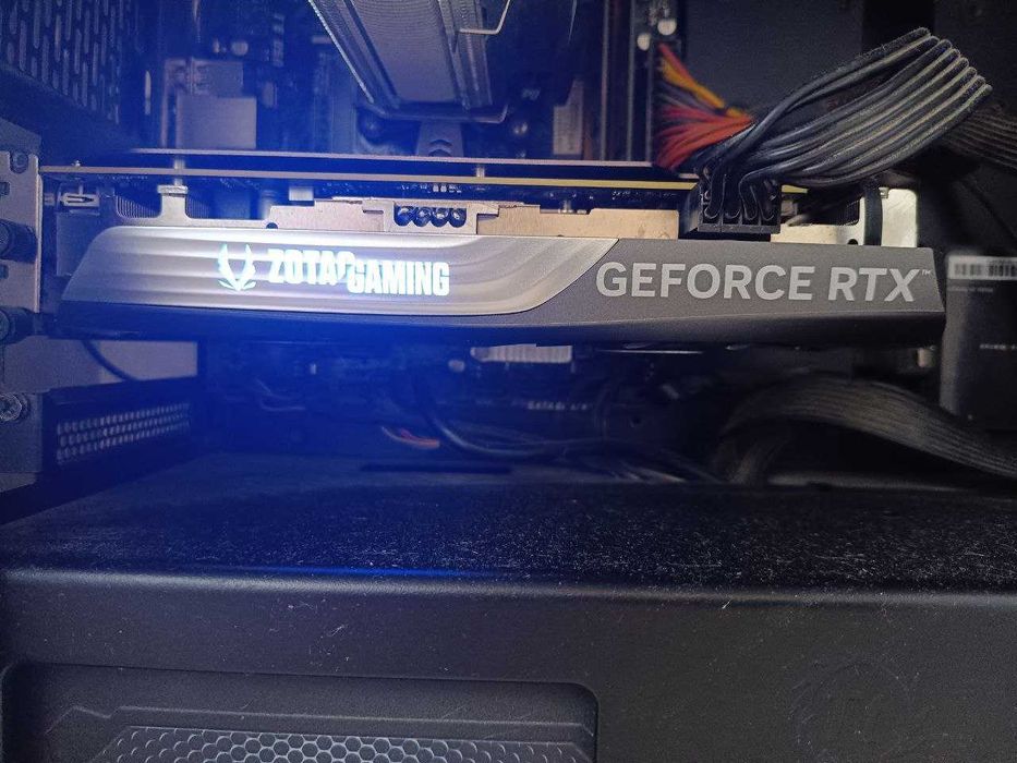 Видеокарта ZOTAC GeForce RTX 4070