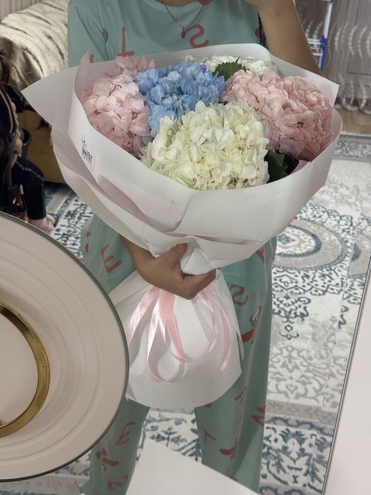 Букет цветы сатылады