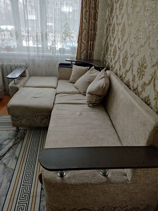 Продам диван в хорошем состоянии