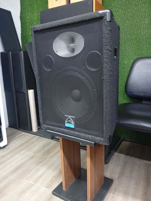 Професионални тонколони Wharfedale PRO vs-12