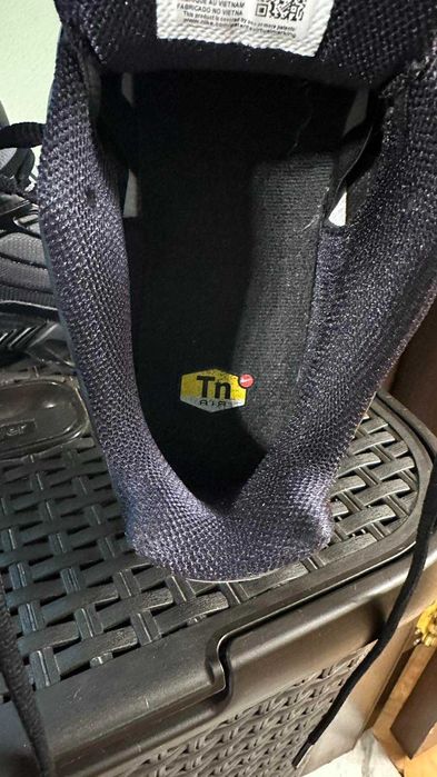 Продавам нови маратонки Nike air plus 3