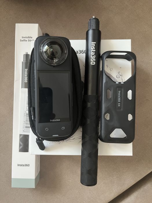 Insta360 X4 + селфи стик + карта памет