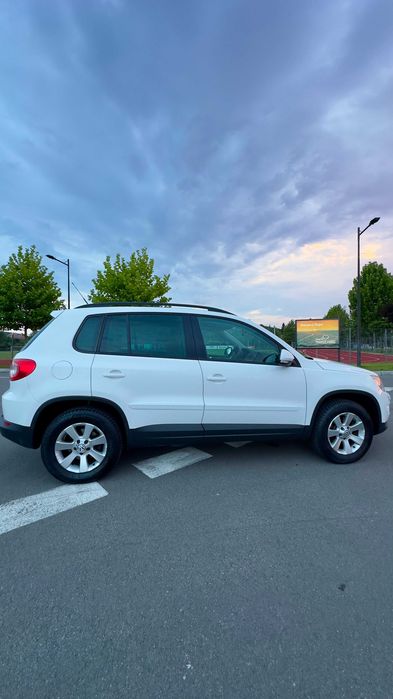 VOLKSWAGEN Tiguan 2009 — imagine 3