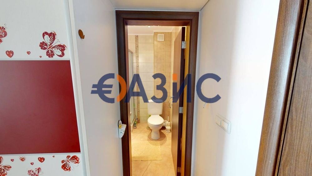 Продава се Едностаен апартамент в Несебър - 37 кв.м за 1406 €/кв.м - Снимка #8