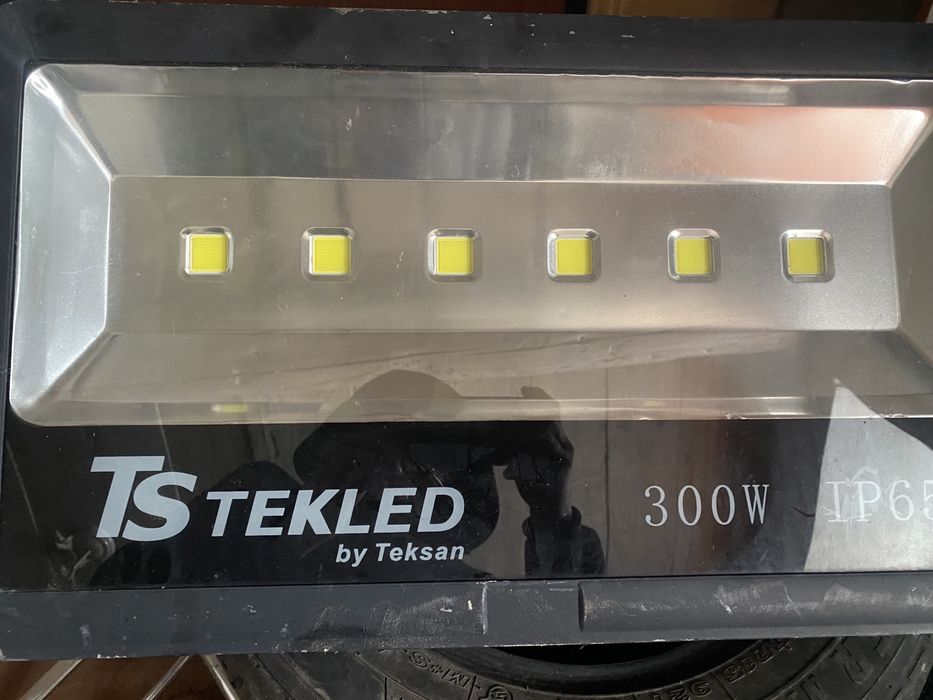 LED пражектор