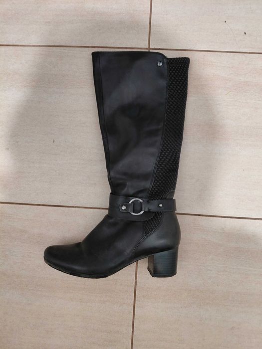 Vand!!! Cizme de piele Caprice la un pret bun