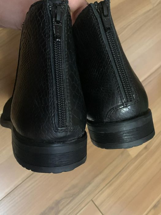 Ghete Lasocki negre