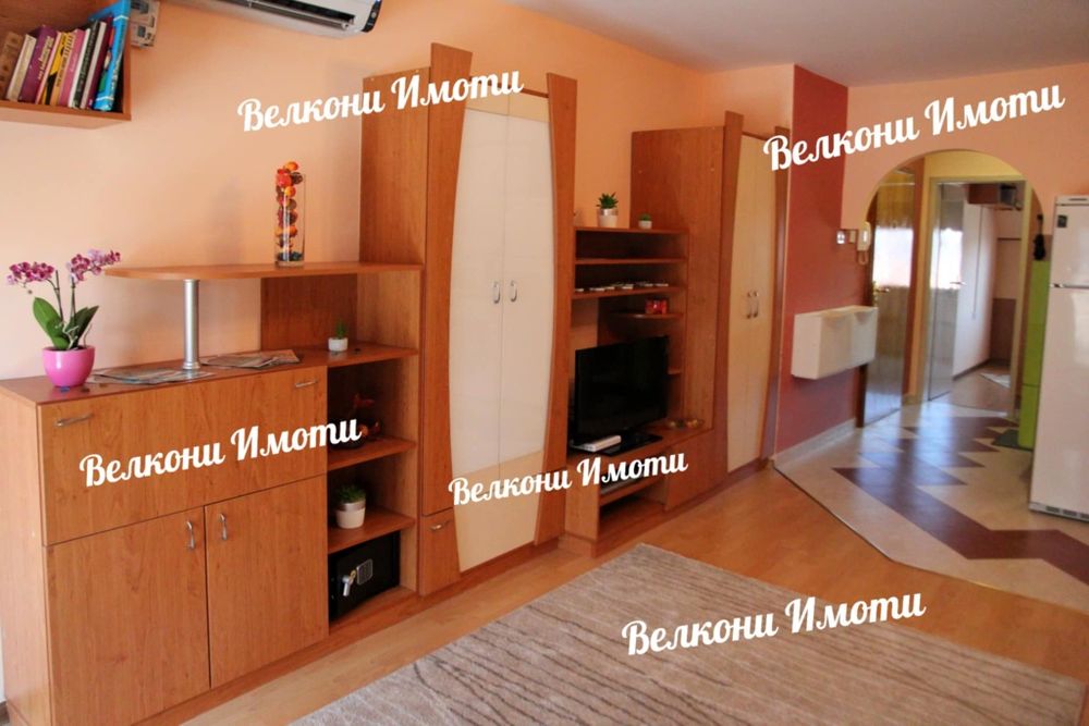 Продава се Двустаен апартамент в Пловдив, Кършияка - 73 кв.м за 971 €/кв.м - Снимка #2