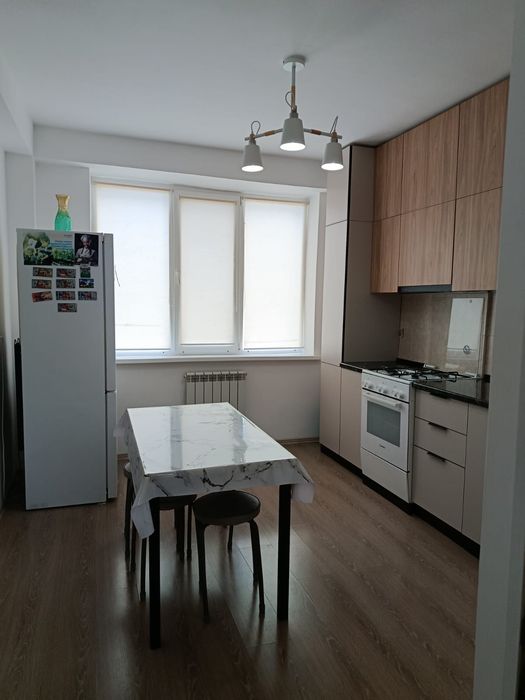 3 бөлмелі пәтер сатылады.