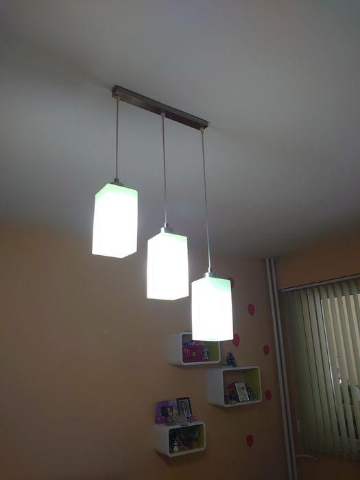 Троен пендел от стъкло в зелен цвят