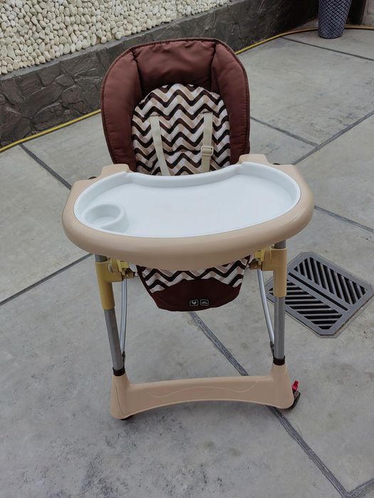 Бебешко столче за хранене