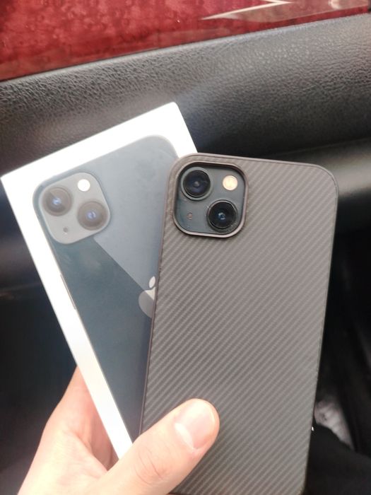 IPhone 13 ( идеал) Айклауд стоит в белым ломбарде