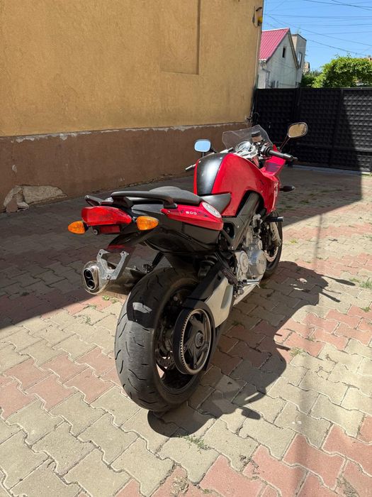 Motocicleta BMW F 800 S