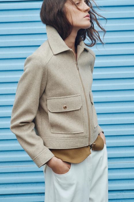 Zara бомбер, жилет оригинал.