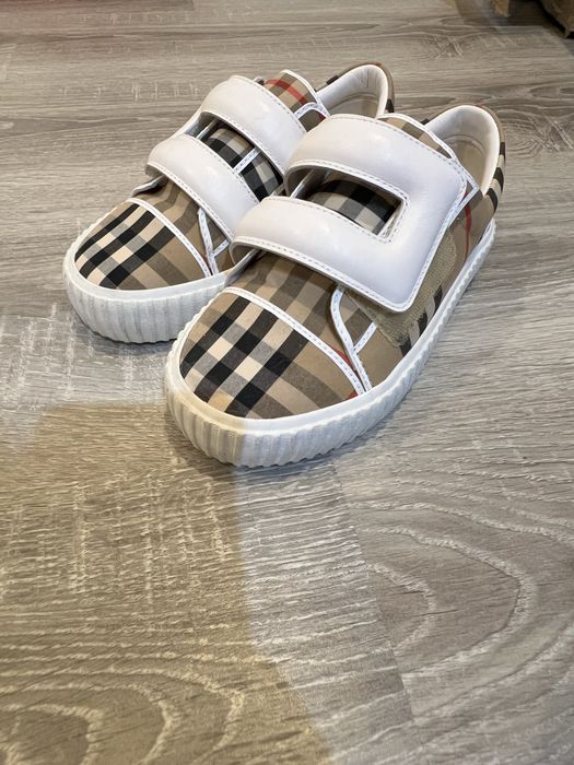 Оригинални детски Burberry