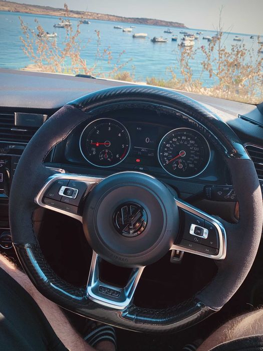 Emblema Negru Lucios VW Volkwagen Pentru Volan GTI GTD R Line, 50mm