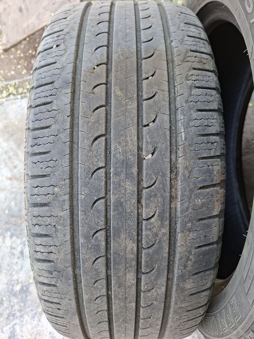 Продам шины 235/50/19 гудиер