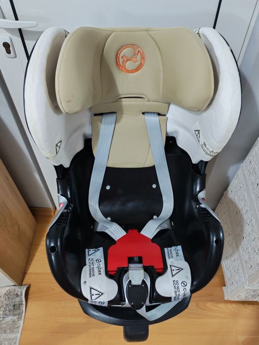 Столче за кола Sirona i-size 9-18кг