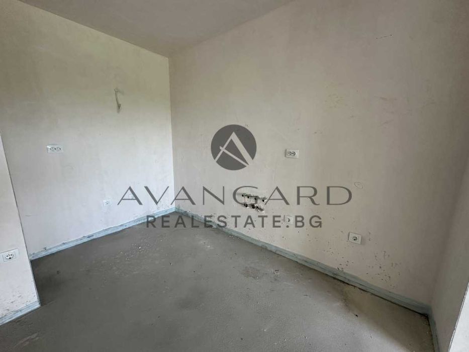 Продава се Двустаен апартамент в Пловдив, Кючук Париж - 76 кв.м за 1249 €/кв.м - Снимка #3