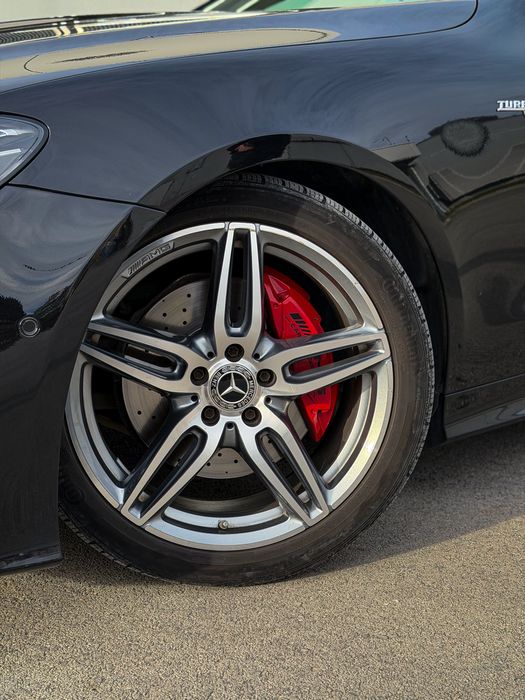 Mercedes Benz E220 / w213 / c238 / Burmester / Pano / 53 amg