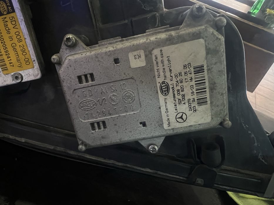 Фар за ML320 W164