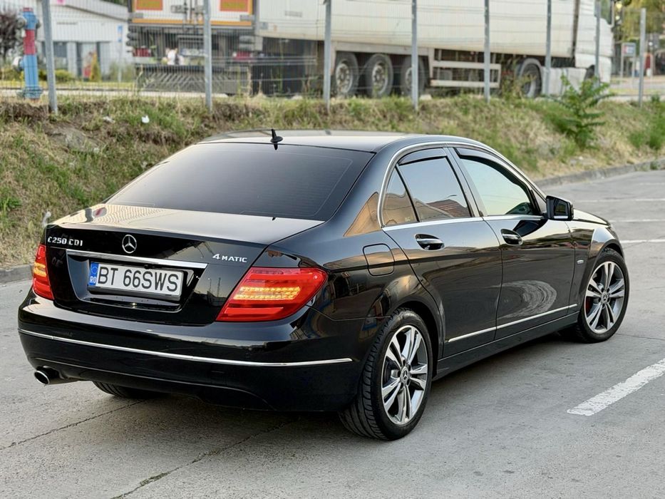 MERCEDES-BENZ C-Class 2013 — imagine 4