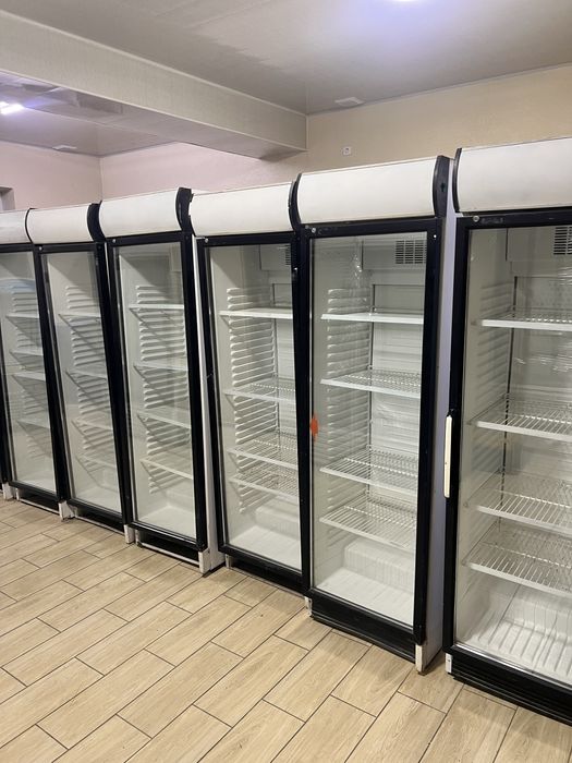 Витринные холодильники СКИДКА!