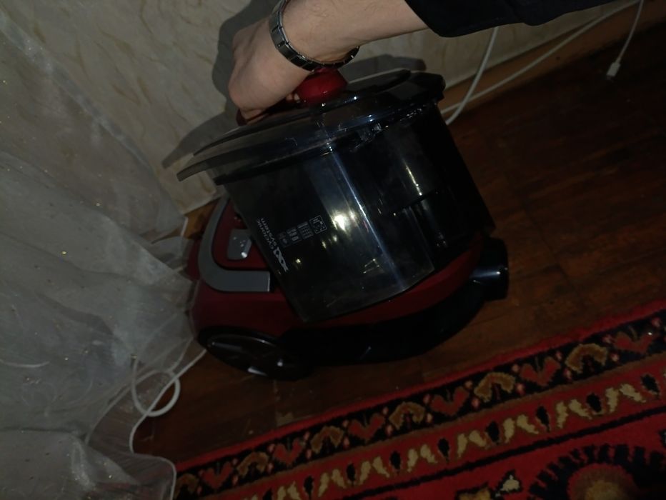 Пылесос AXEPRO Ax-05