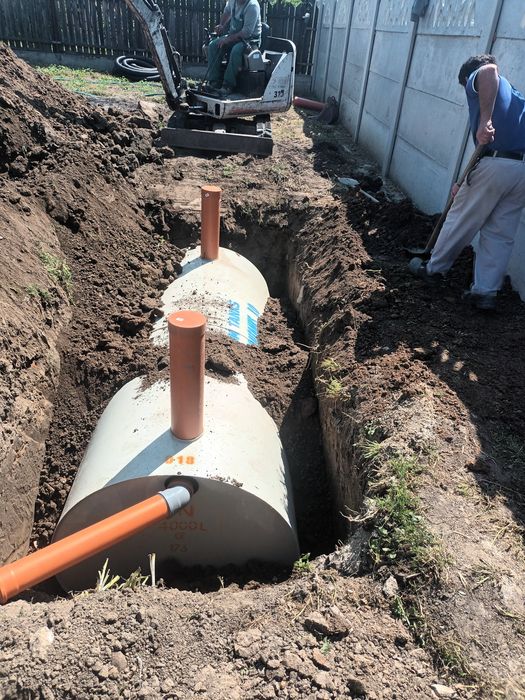 Montaj fose ecologice tricamerale din polipropilena