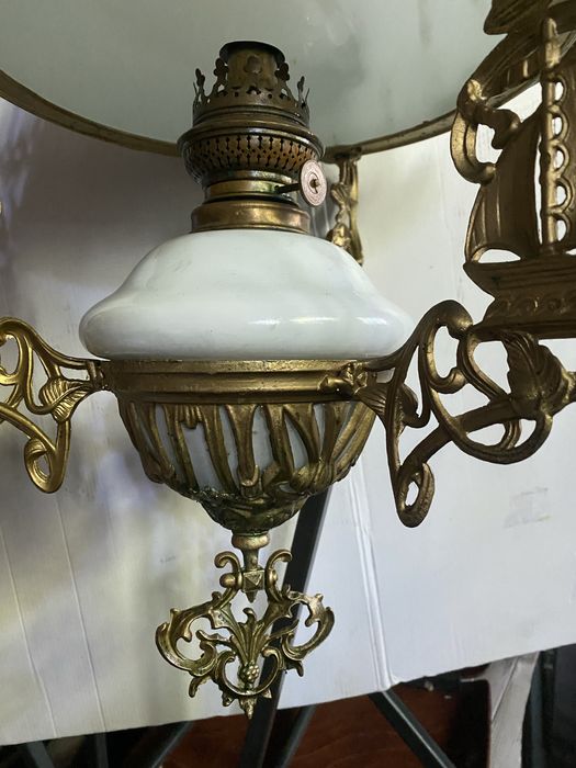 Lampa cu petrol si contragreutate 1910