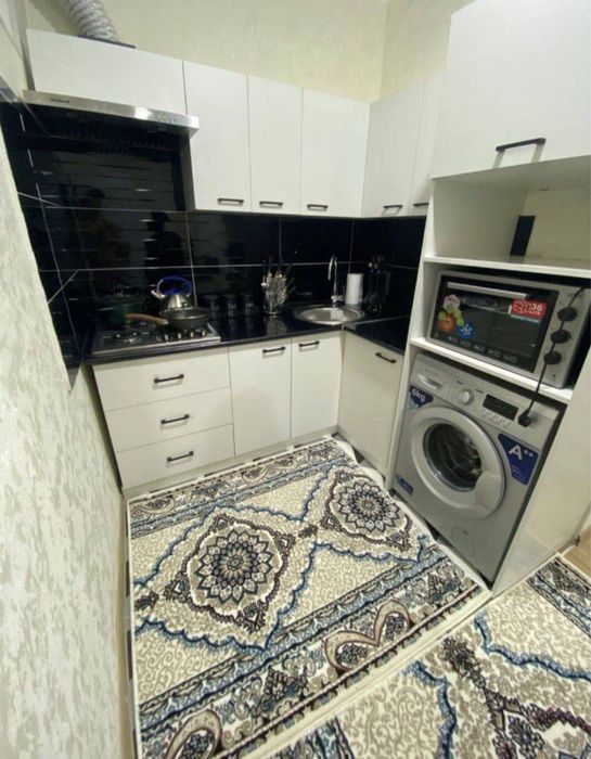 Qizlarga kvartira sheriklikka