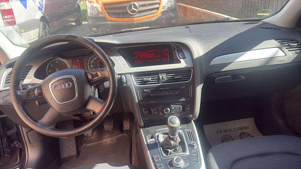 Audi A4 2.0 Tdi 143 cp limuzina Xenon
