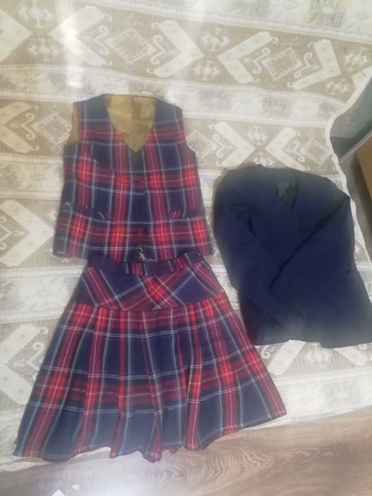 Продам костюм 1-4 кл