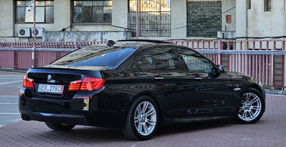 BMW 5 Series 2012 — imagine 27