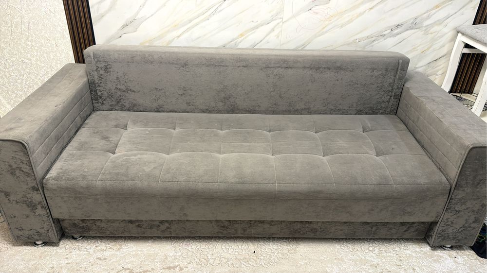 Продам диван, б/у, требует химчистки