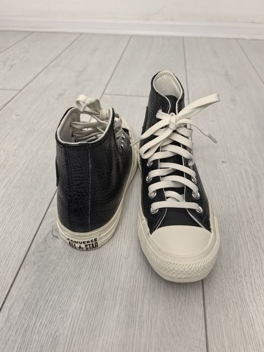Tenisi Converse All Star inalti, marime 36, 22,5cm, purtati o singura
