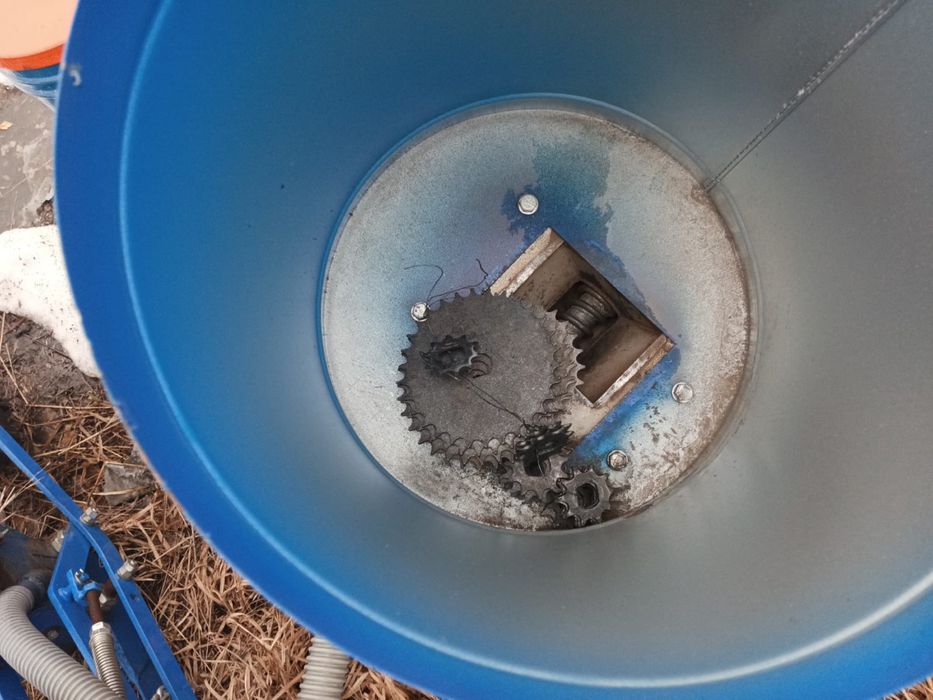 Продам Сеялка СПЧ 8