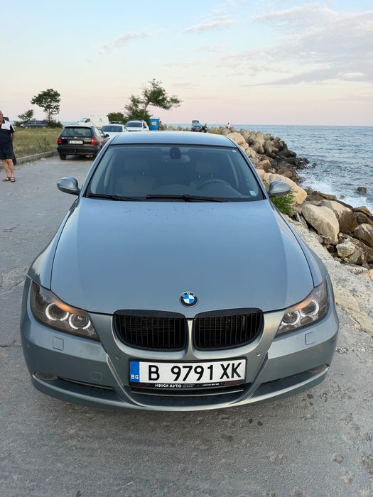 Продава се BMW e90
