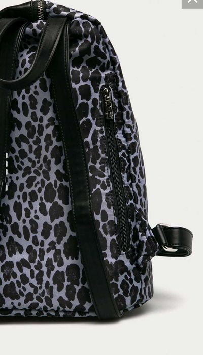 Дамска раница nobo с ефектен принт