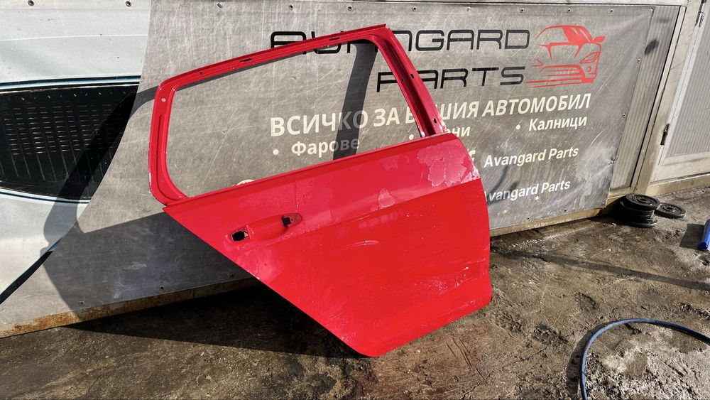 2 броя задна лява и 4 брой задна дясна врата VW Golf 7 комби 2012-