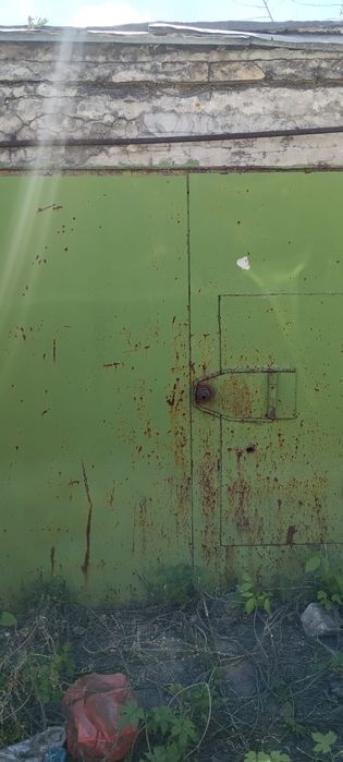 Продам гараж  68 квартал