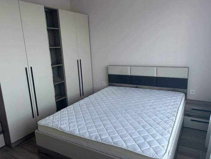 Дава се под наем Тристаен апартамент в София, Симеоново - 90 кв.м за 800 € - Снимка #2