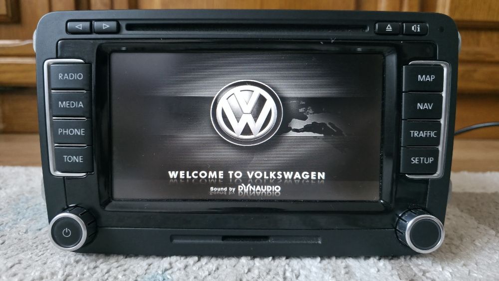 Navigatie VW RNS 510 Dynaudio + Cod Pin + Harti Full