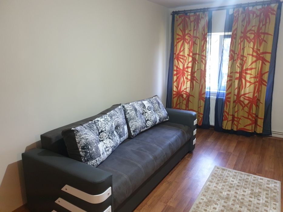 Garsoniera decomandata