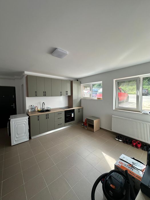 Spatiu comercial cu destinație apartament in FLORESTI lângă VIVO