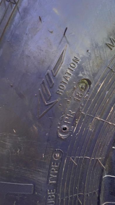 425/85R21 4шт новый