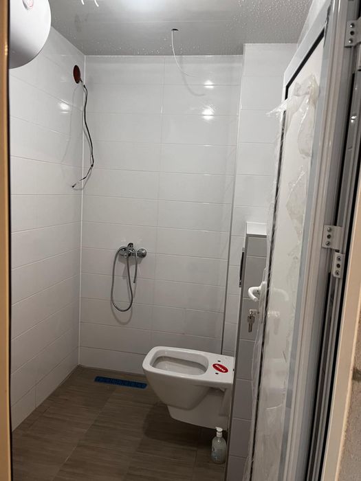 Ремонт бани, лепене на плочки