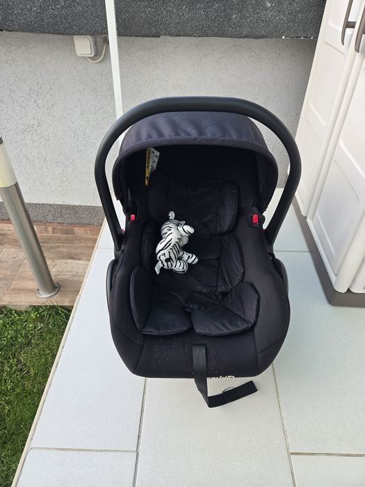 Кош за кола за бебе